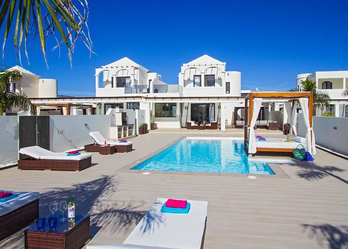 Villa Anibal Playa Blanca 